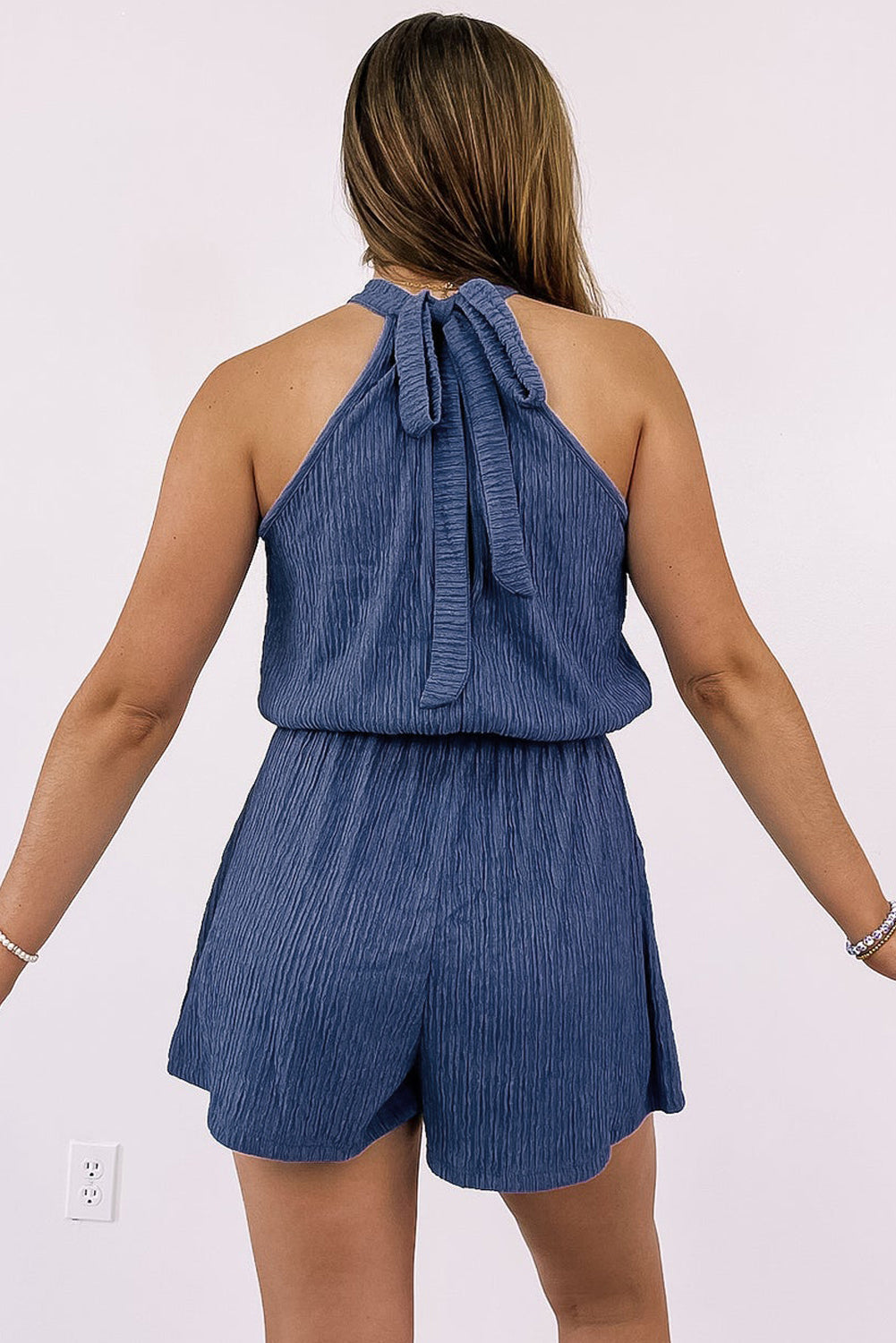 Nelian | Knoop Rug Hoog Hals Crinkle Textuur Romper