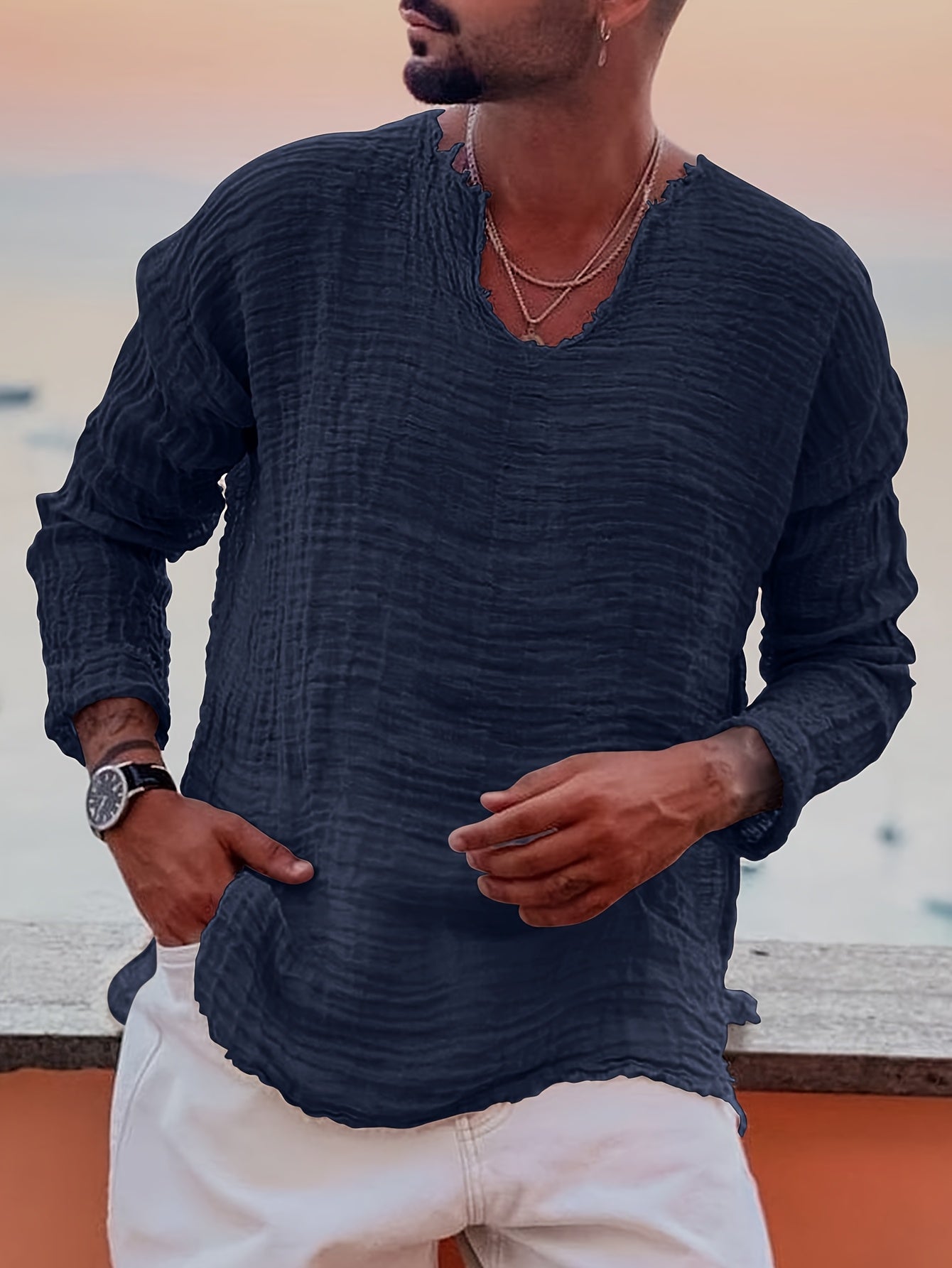 Silo | Heren-T-shirt met korte mouwen en V-hals – Casual zomers strandtop met verweerde look