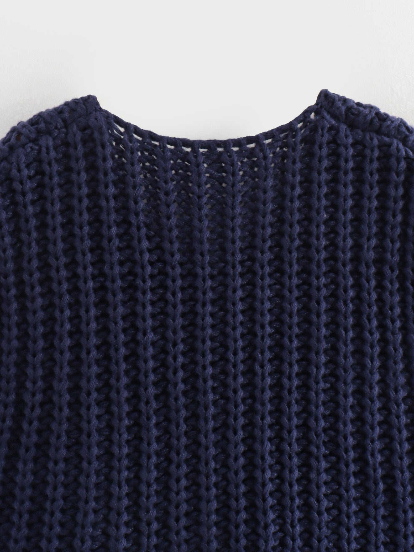 Minda | Elegant mouwloos kort gebreid vest
