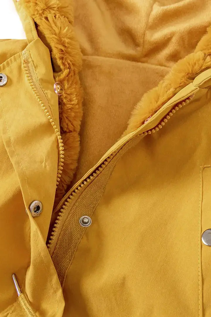 Bohdana | Warme Modejas met Knusse Pluche Voering & Capuchon - Winter Bovenkleding voor Vrouwen