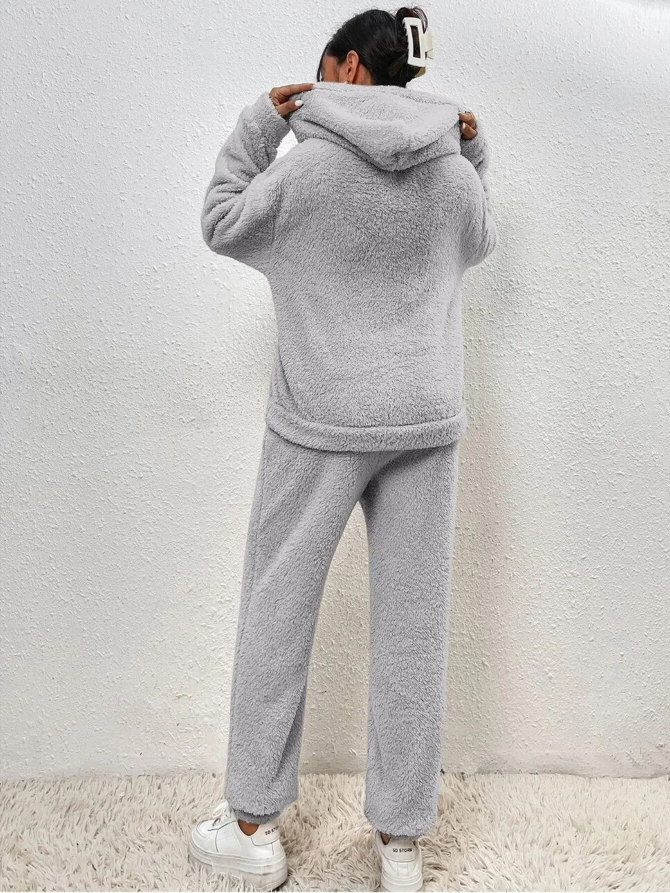 Wyntra | Fleece jumpsuit met capuchon en broek voor dames – Comfortabele loungewear, casual winteroutfit
