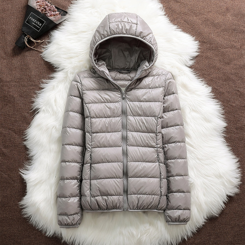 Jovella | Doudoune imperméable pour femme – Veste d'hiver chaude et légère avec capuche et isolation