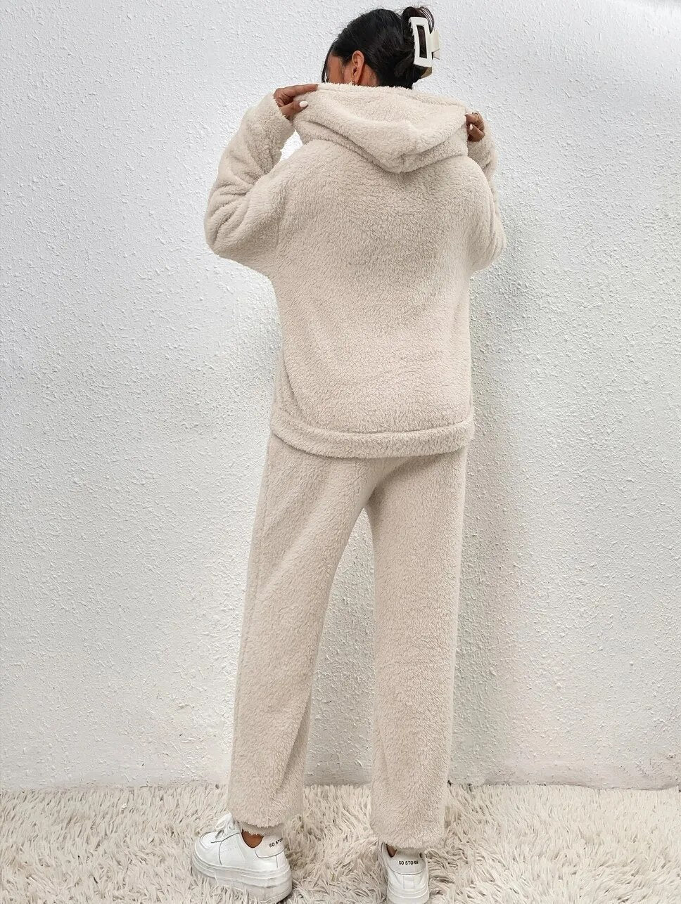 Wyntra | Fleece jumpsuit met capuchon en broek voor dames – Comfortabele loungewear, casual winteroutfit