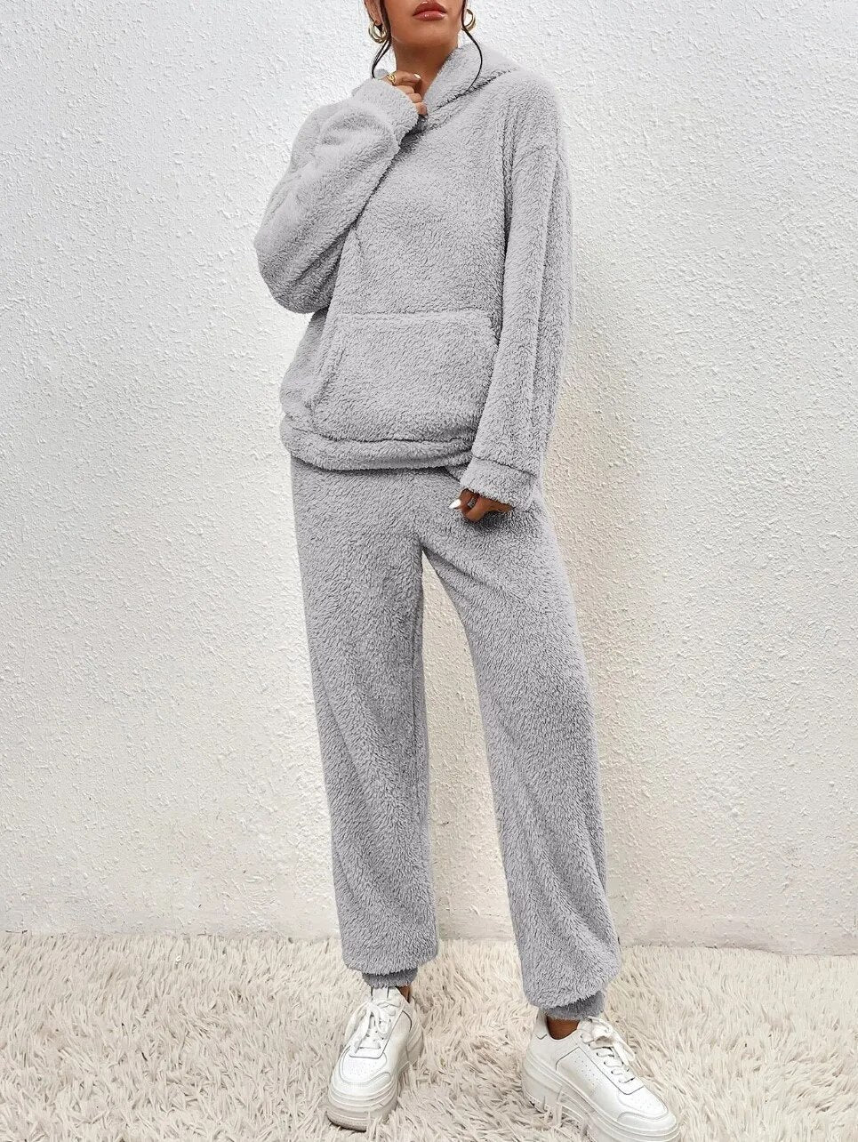 Wyntra | Fleece jumpsuit met capuchon en broek voor dames – Comfortabele loungewear, casual winteroutfit