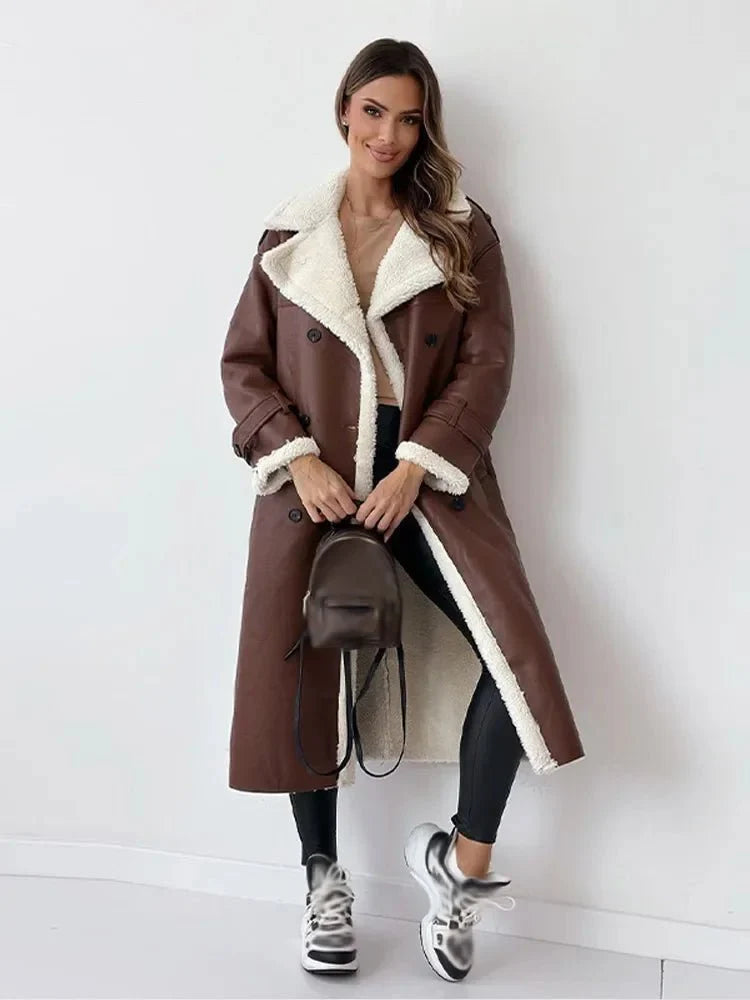 Ayodele | Lange damesjas van imitatieleer met fleecevoering en ceintuur in de taille, warme winteroutfit