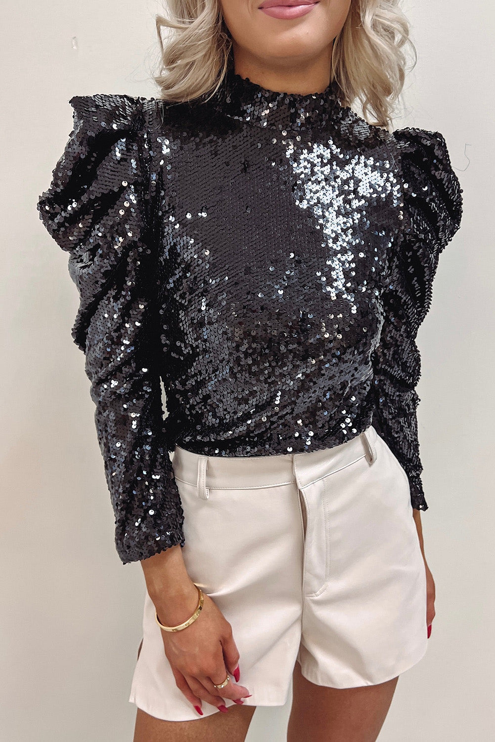 Beatriz | Top met glamoureuze fonkelende blouse, feestelijke top voor vrouwen met fonkelende mouwen en lovertjes