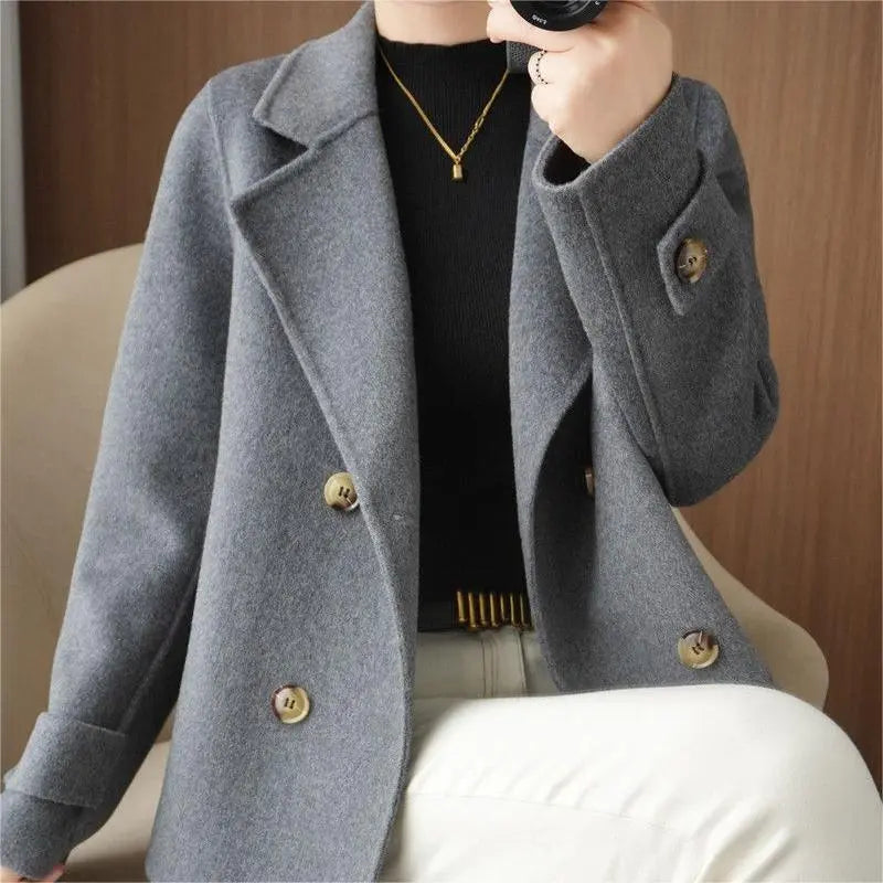 Malena | Korte, losse tweed blazerjas voor dames – Chique winterjas met kraag