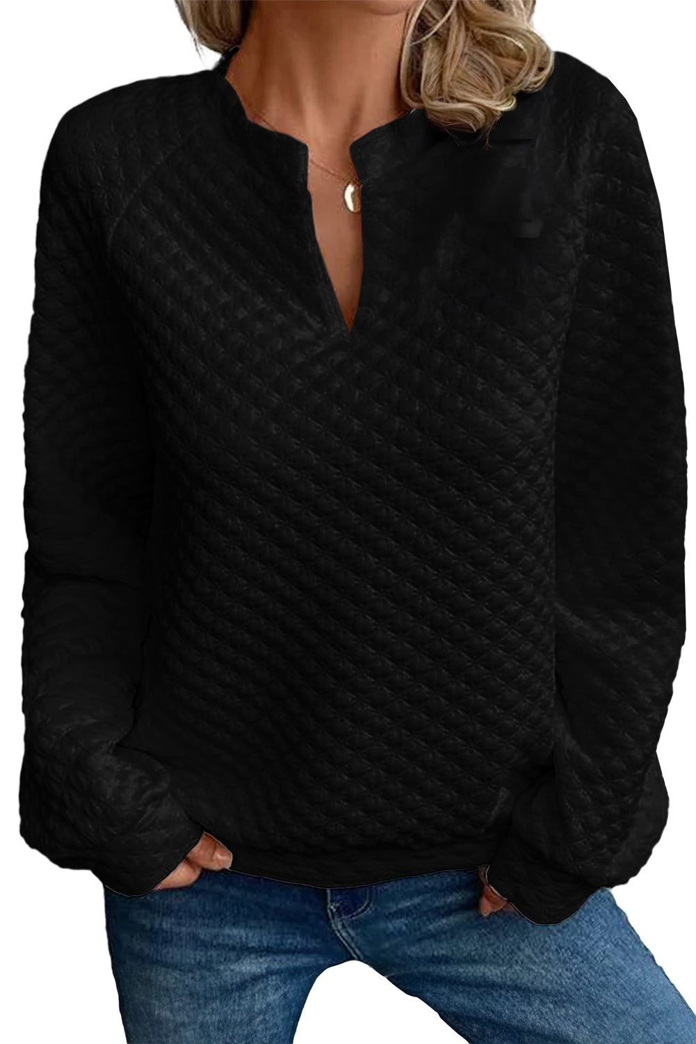 Estara | Damestop met gespleten hals en gewatteerde lange mouwen - Casual & Comfortabel