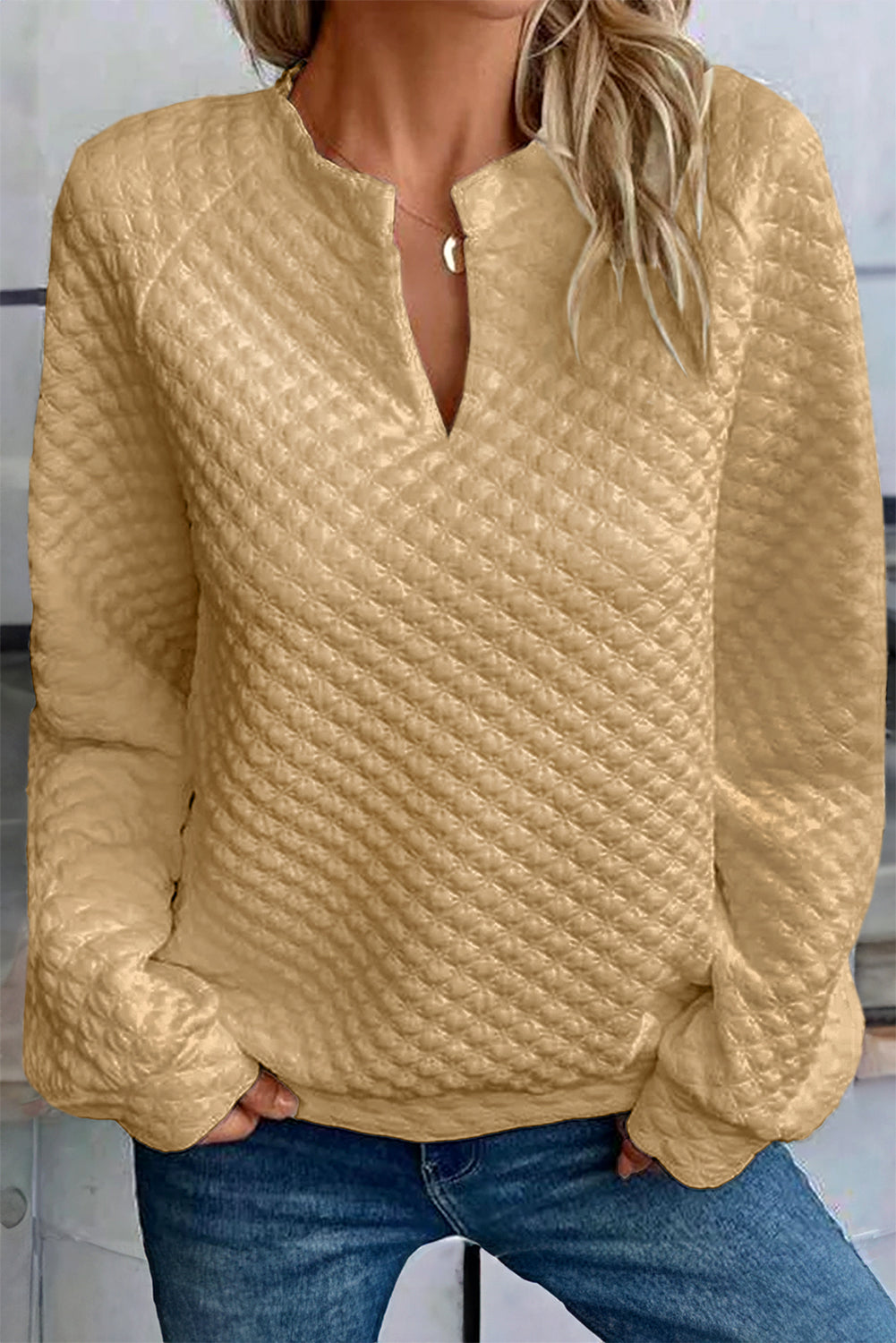 Estara | Women's Top with Split Neck and Puffed Long Sleeves - Casual & Comfortable