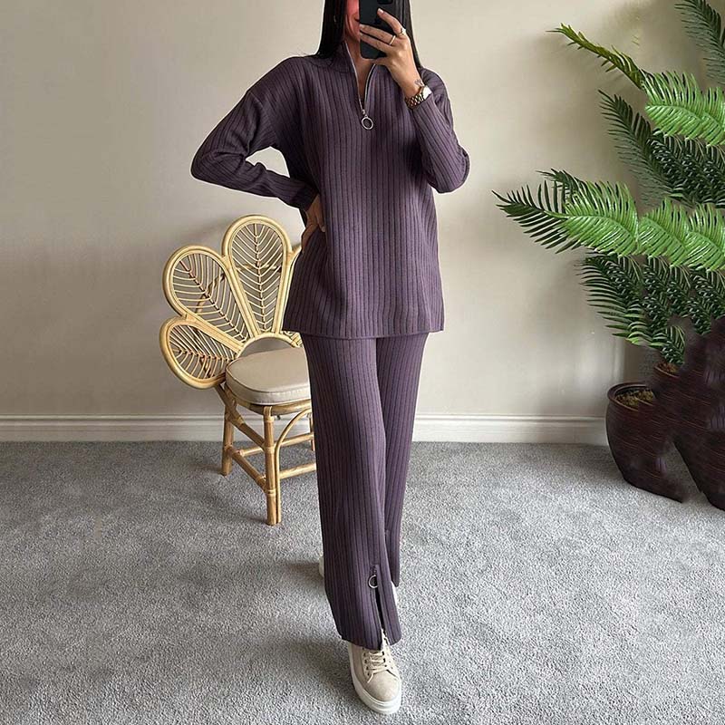 Elorae | Geribbelde gebreide tweedelige set – comfortabele trui en broek met split, loszittende loungewear