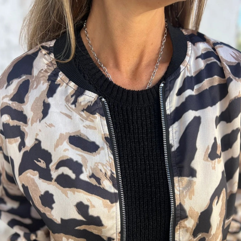 Fynora | Zebraprint sweater met ritssluiting voor dames – Trendy, lichtgewicht casual sweater