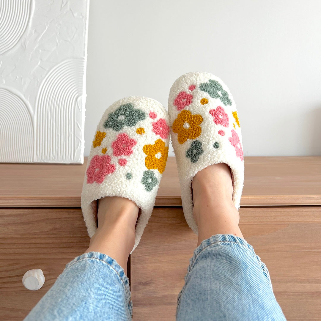 Orletta | Bloemenpantoffels voor dames – Knusse, zachte, comfortabele binnenschoenen