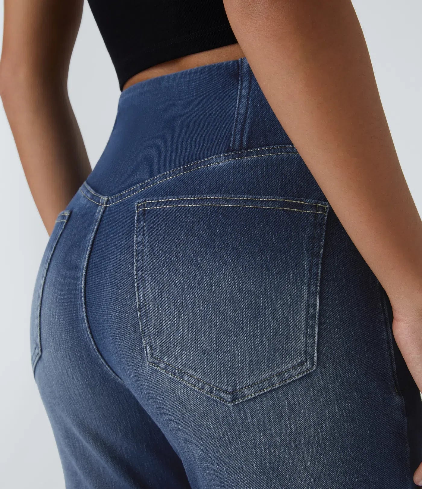 Devorah | Elegant High Waisted Flare Jeans for Women - Flattering Denim