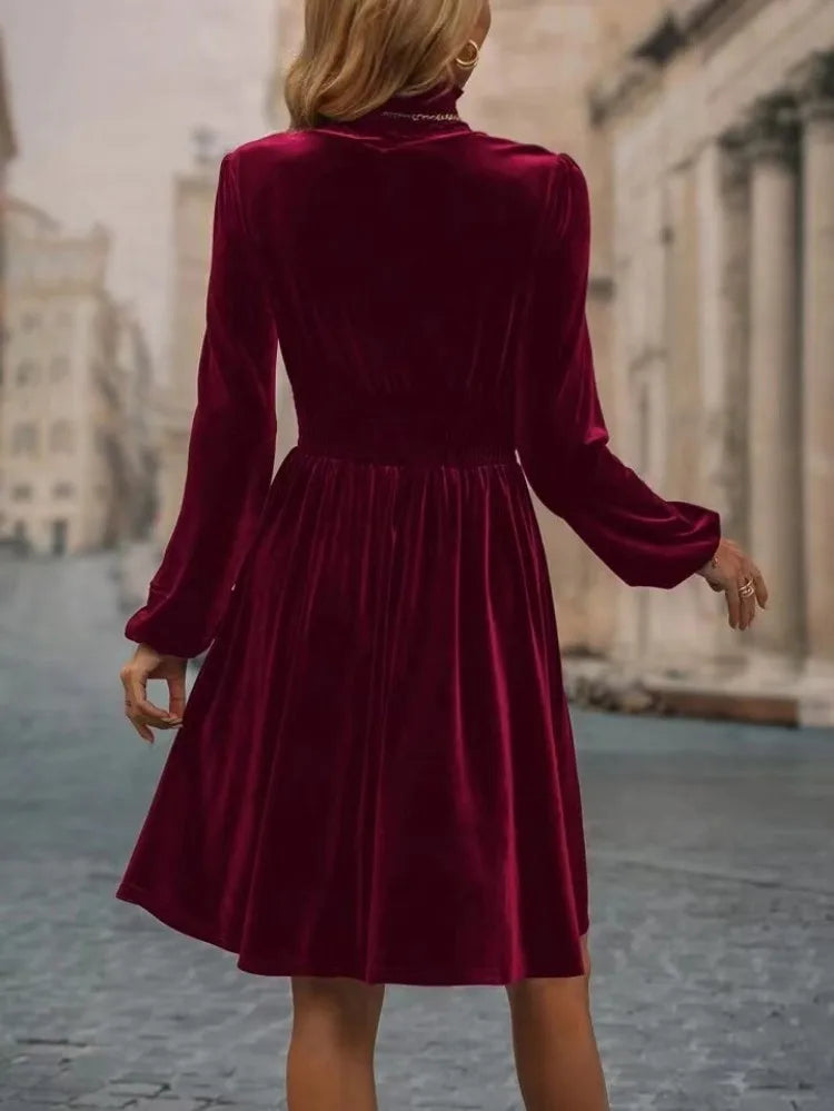 Daciana | Vlakke jurk met rolkraag voor dames – Elegante midi-jurk met lange mouwen